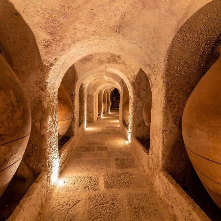 Отель La Bodega De Quintin Villarejo de Salvanes Экстерьер фото